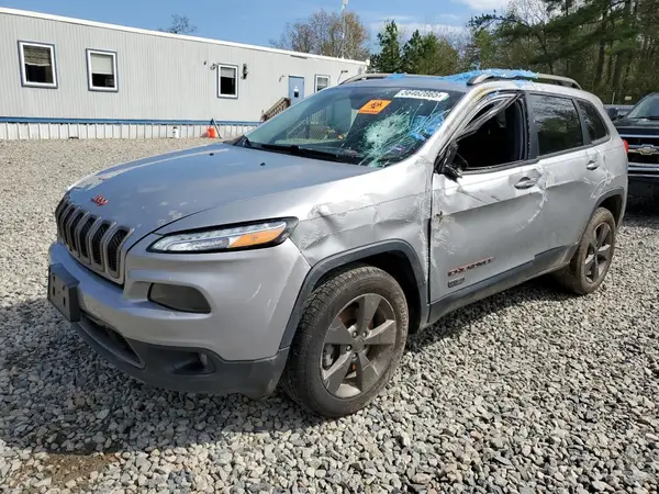 1C4PJMCS8HW525588 2017 JEEP GRAND CHEROKEE - Image 1