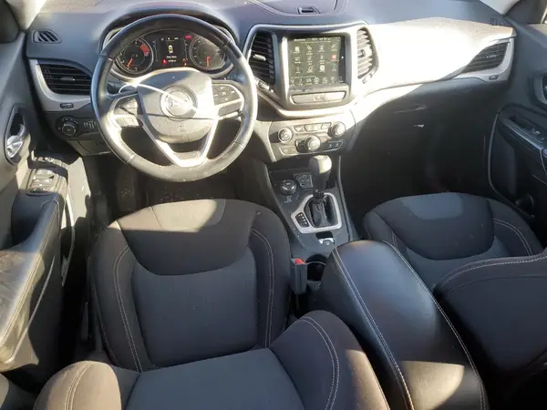 1C4PJMCS8HW530239 2017 JEEP GRAND CHEROKEE - Image 8