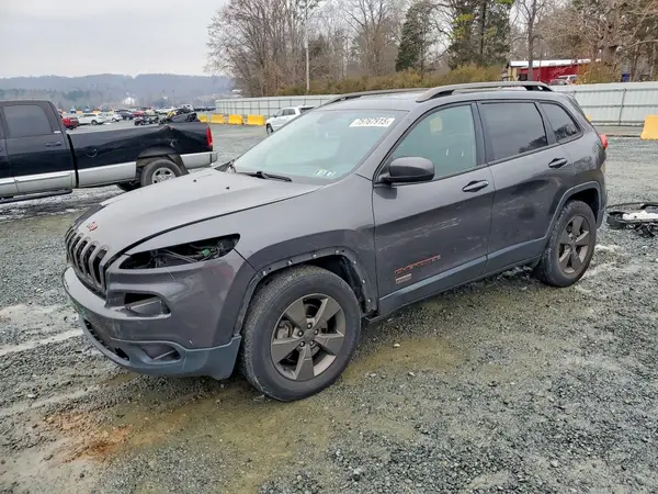 1C4PJMCS8HW546912 2017 JEEP GRAND CHEROKEE - Image 1