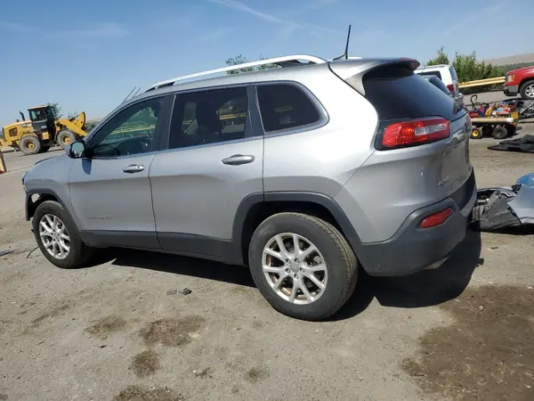 1C4PJMCS9GW215870 2016 JEEP GRAND CHEROKEE - Image 2