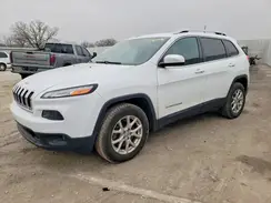 1C4PJMCS9GW270805 2016 JEEP GRAND CHEROKEE