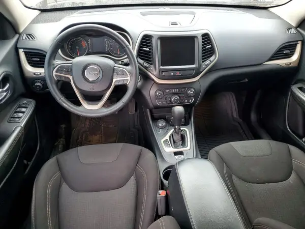 1C4PJMCS9HW501820 2017 JEEP GRAND CHEROKEE - Image 8