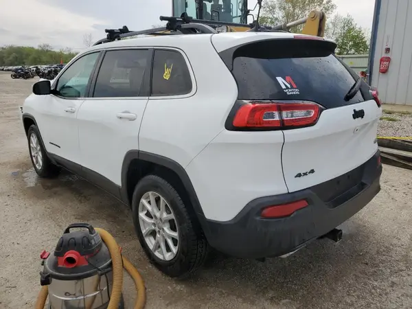 1C4PJMCS9HW646789 2017 JEEP GRAND CHEROKEE - Image 2