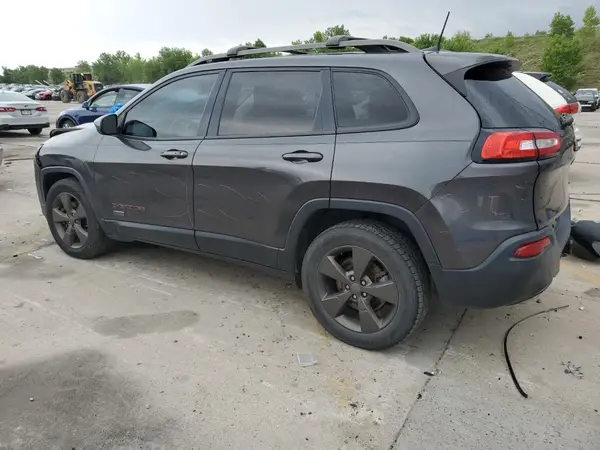 1C4PJMCSXGW321339 2016 JEEP GRAND CHEROKEE - Image 2