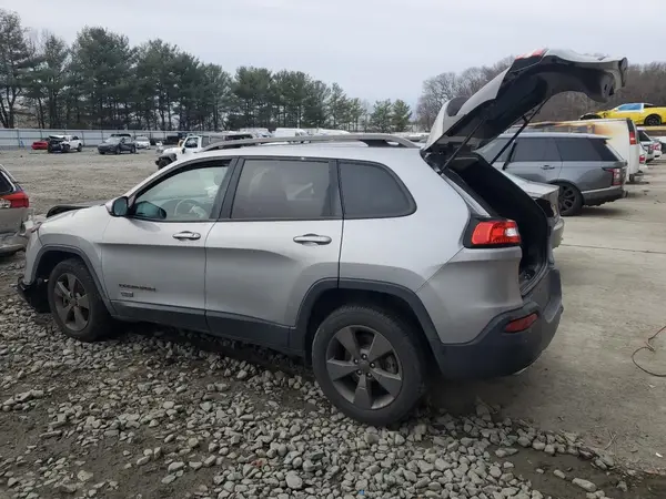 1C4PJMCSXGW357774 2016 JEEP GRAND CHEROKEE - Image 2