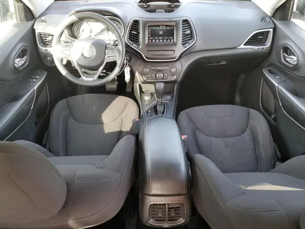 1C4PJMCX2KD289504 2019 JEEP GRAND CHEROKEE - Image 8