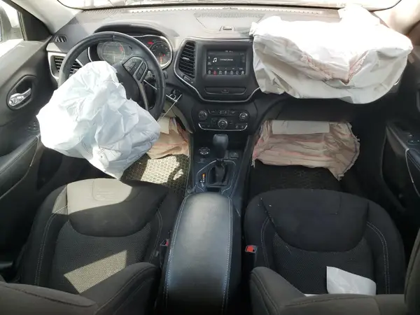 1C4PJMCX2KD315664 2019 JEEP GRAND CHEROKEE - Image 8
