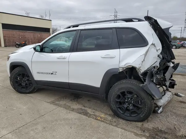 1C4PJMCX5ND528984 2022 JEEP GRAND CHEROKEE - Image 2