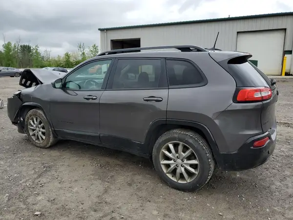 1C4PJMCX8JD588624 2018 JEEP GRAND CHEROKEE - Image 2