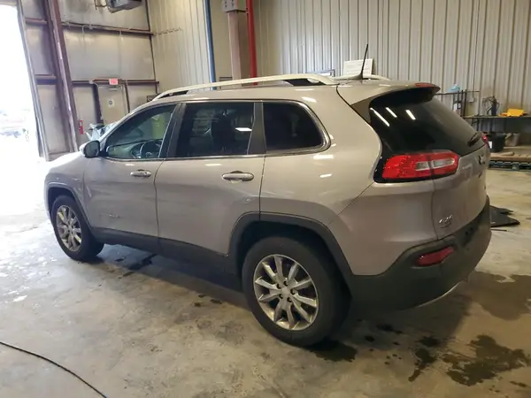 1C4PJMDB3JD555131 2018 JEEP GRAND CHEROKEE - Image 2