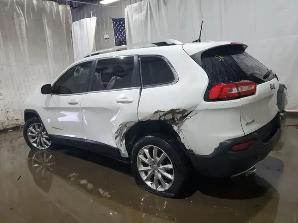 1C4PJMDB4GW254722 2016 JEEP GRAND CHEROKEE - Image 2