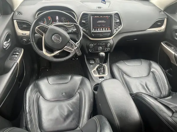 1C4PJMDS0HW625540 2017 JEEP GRAND CHEROKEE - Image 8
