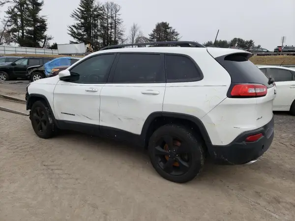 1C4PJMDS5GW348883 2016 JEEP GRAND CHEROKEE - Image 2