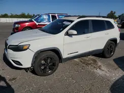 1C4PJMLB1KD291801 2019 JEEP GRAND CHEROKEE