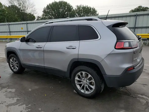 1C4PJMLB4KD181048 2019 JEEP GRAND CHEROKEE - Image 2