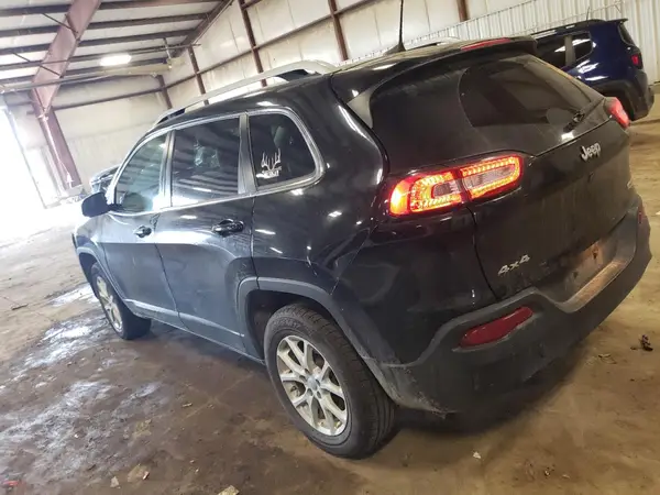 1C4PJMLB8JD530601 2018 JEEP GRAND CHEROKEE - Image 2