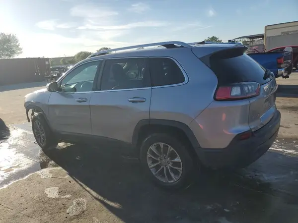 1C4PJMLB9KD194586 2019 JEEP GRAND CHEROKEE - Image 2