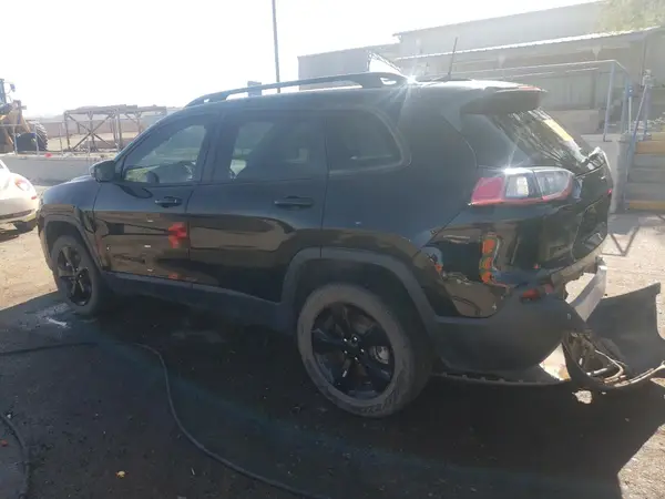 1C4PJMLB9MD240453 2021 JEEP GRAND CHEROKEE - Image 2