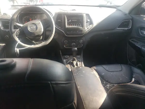1C4PJMLB9MD240453 2021 JEEP GRAND CHEROKEE - Image 8