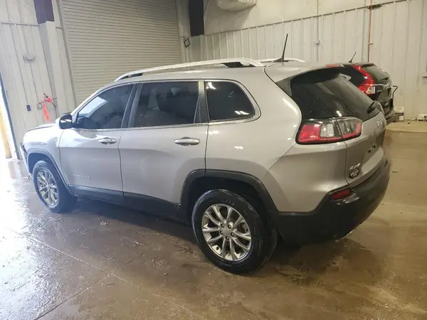1C4PJMMX4MD115905 2021 JEEP GRAND CHEROKEE - Image 2
