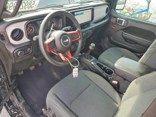 1C4PJXAG1SW606908 2025 JEEP WRANGLER - Image 8