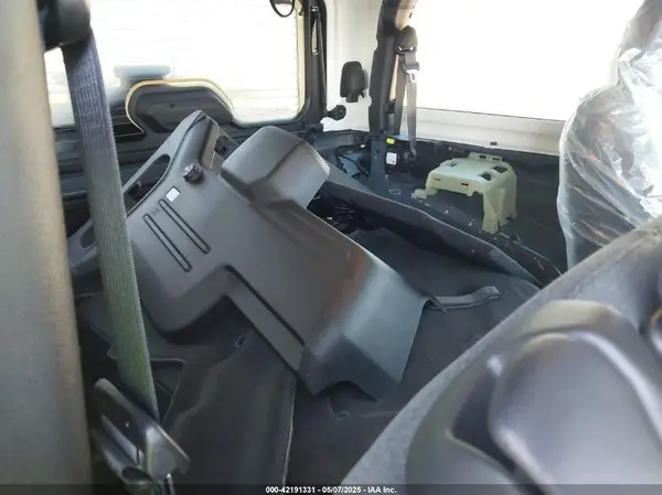 1C4PJXAG3RW222946 2024 JEEP WRANGLER - Image 8