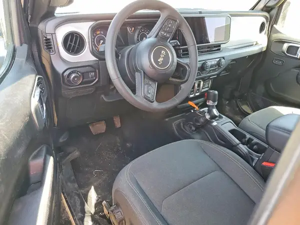 1C4PJXAN0SW582440 2025 JEEP WRANGLER - Image 8