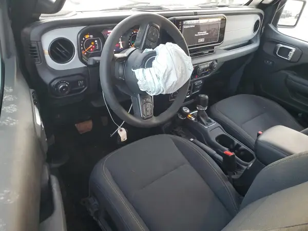 1C4PJXAN0SW595902 2025 JEEP WRANGLER - Image 8