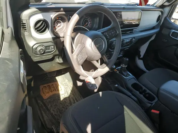1C4PJXAN4SW503318 2025 JEEP WRANGLER - Image 8