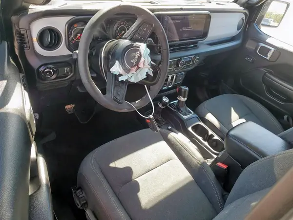 1C4PJXAN4SW559775 2025 JEEP WRANGLER - Image 8