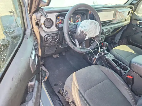 1C4PJXAN6SW657044 2025 JEEP WRANGLER - Image 8