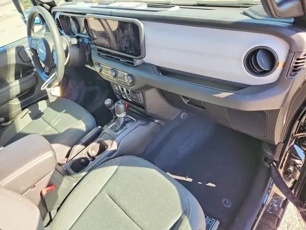 1C4PJXAN9TW198271 2026 JEEP WRANGLER - Image 8