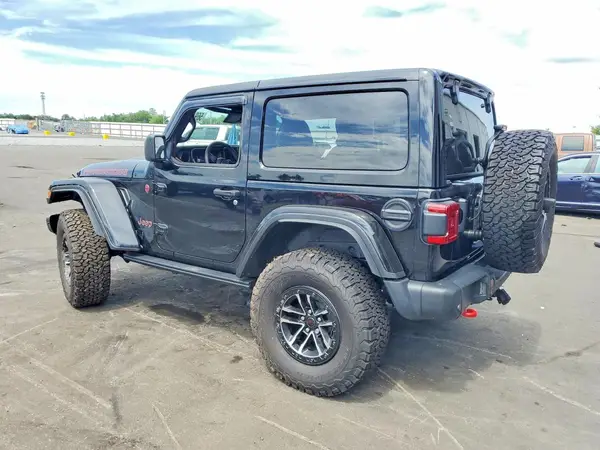 1C4PJXCN8SW655423 2025 JEEP WRANGLER - Image 2