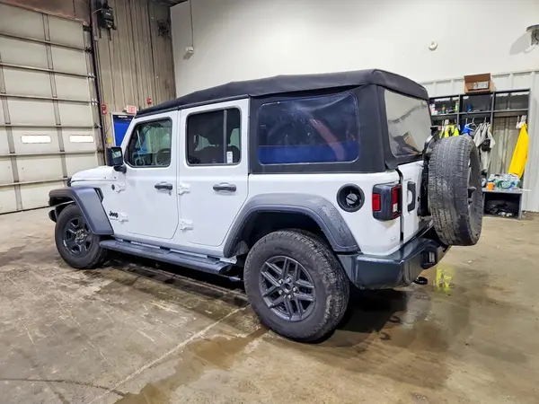 1C4PJXDG2RW305425 2024 JEEP WRANGLER - Image 2
