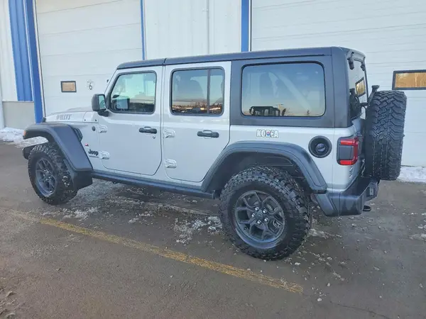 1C4PJXDG3RW323674 2024 JEEP WRANGLER - Image 2