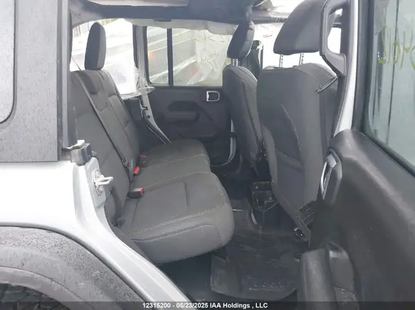 1C4PJXDG3RW334612 2024 JEEP WRANGLER - Image 8