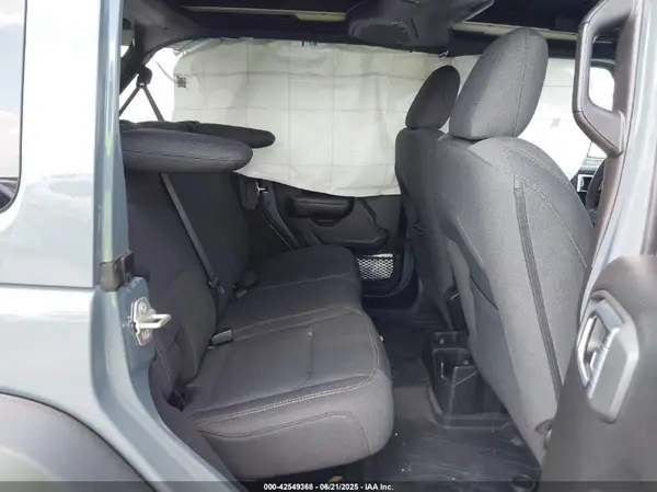 1C4PJXDG4RW281922 2024 JEEP WRANGLER - Image 8