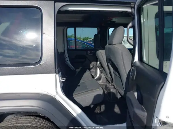 1C4PJXDG5RW244037 2024 JEEP WRANGLER - Image 8