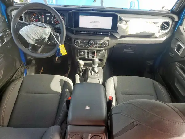 1C4PJXDG7RW327078 2024 JEEP WRANGLER - Image 8