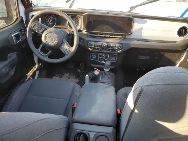 1C4PJXDG8RW244260 2024 JEEP WRANGLER - Image 8