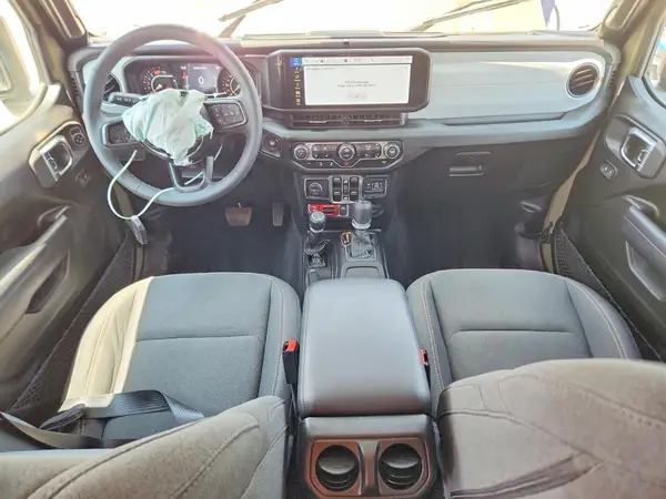 1C4PJXDG8SW574342 2025 JEEP WRANGLER - Image 8