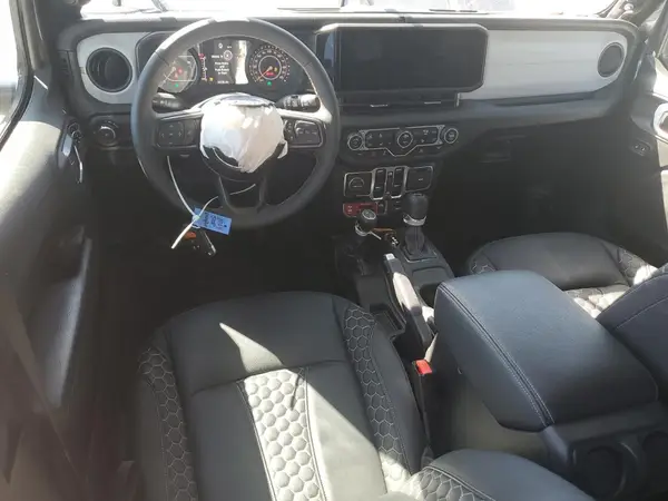 1C4PJXDG9RW236765 2024 JEEP WRANGLER - Image 8