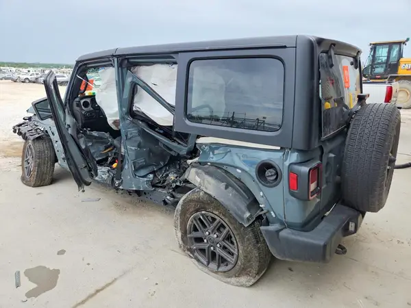 1C4PJXDG9RW246731 2024 JEEP WRANGLER - Image 2