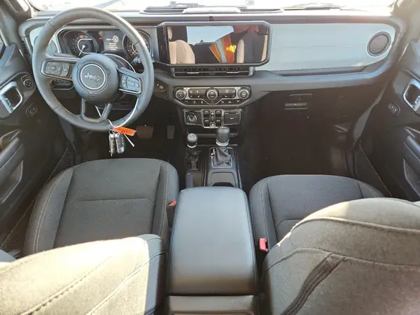 1C4PJXDG9RW333058 2024 JEEP WRANGLER - Image 8