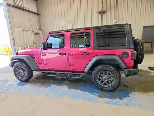 1C4PJXDG9RW350619 2024 JEEP WRANGLER - Image 2