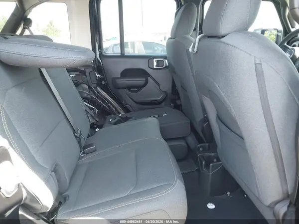 1C4PJXDG9TW208097 2026 JEEP WRANGLER - Image 8