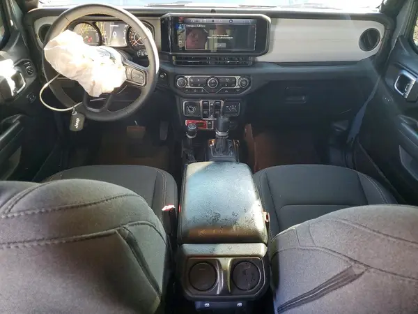 1C4PJXDGXRW302806 2024 JEEP WRANGLER - Image 8