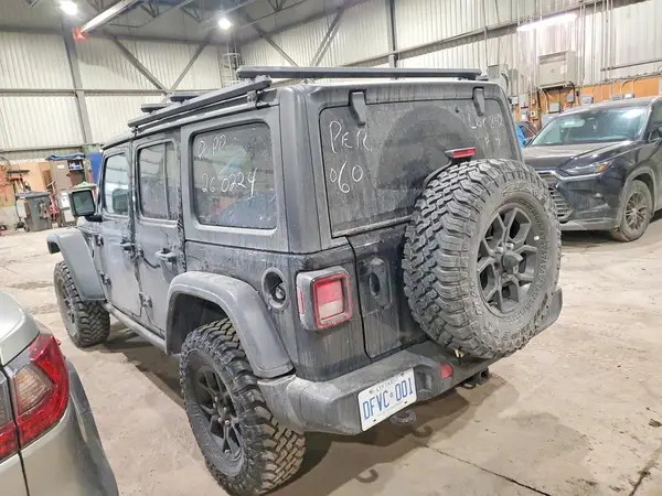 1C4PJXDN2SW627597 2025 JEEP WRANGLER - Image 2