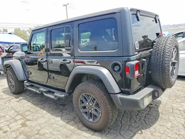 1C4PJXDN2TW267040 2026 JEEP WRANGLER - Image 2