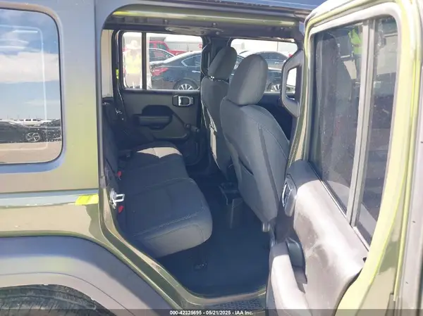 1C4PJXDN3RW157655 2024 JEEP WRANGLER - Image 8